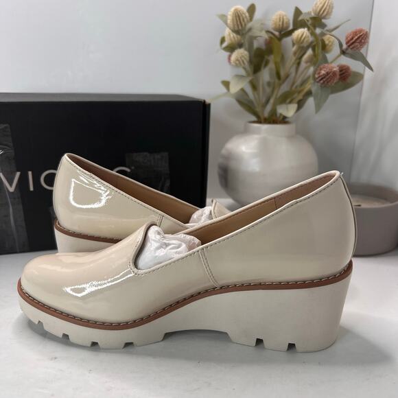 Vionic Willa Wedge Patent Leather Slip-on Loafer Cream Women's 7M NWB - Picture 6 of 11
